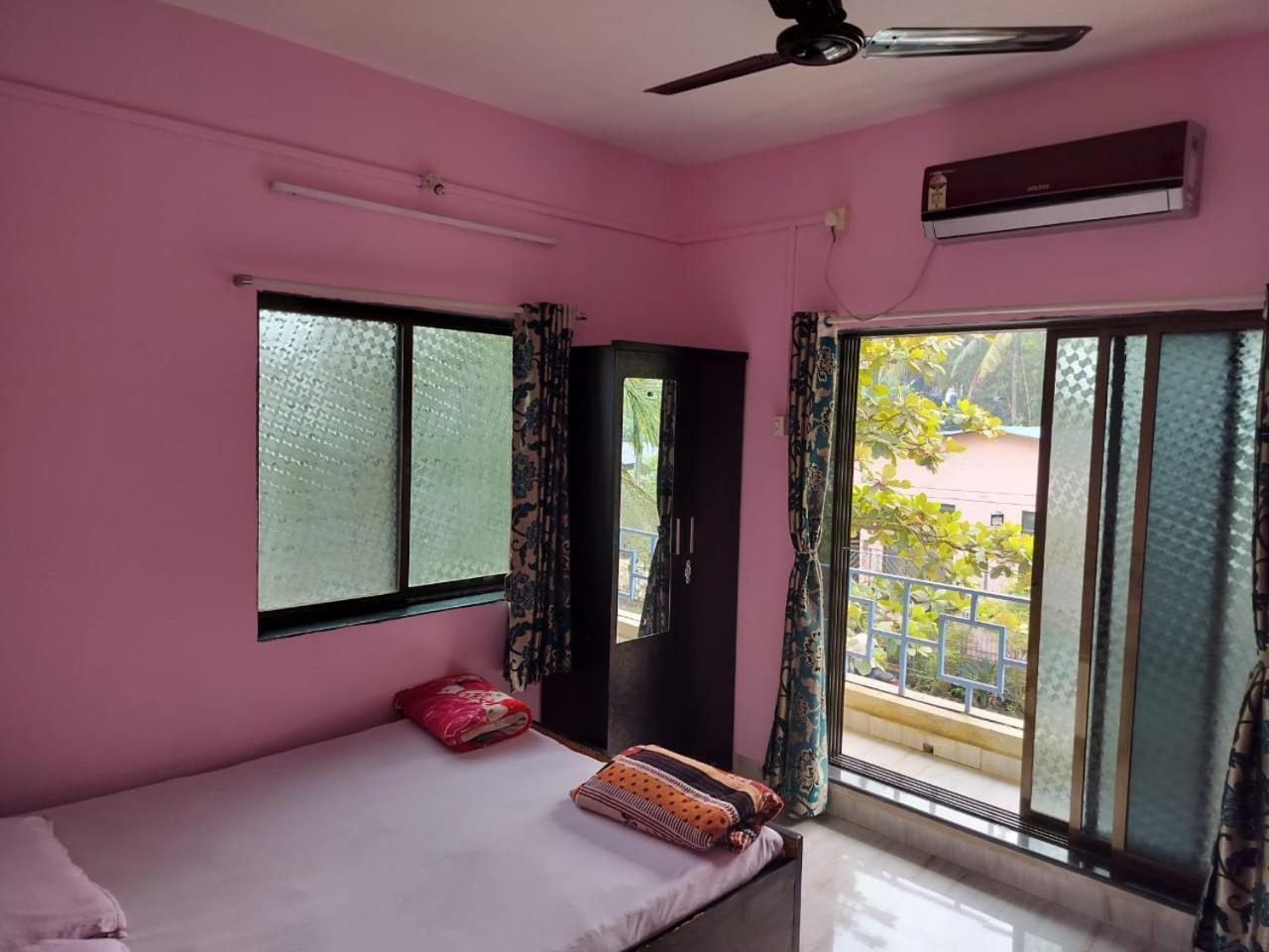 Gulmohar Cottages - Home Stay In Alibág Kültér fotó